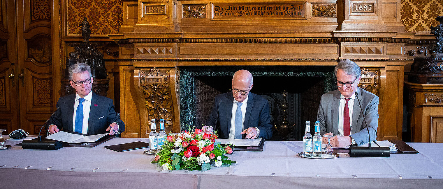 Pressetermin anlässlich der Unterzeichnung des Masterplan Handwerk 2030 Pressetermin anlässlich der Unterzeichnung des Masterplan Handwerk 2030