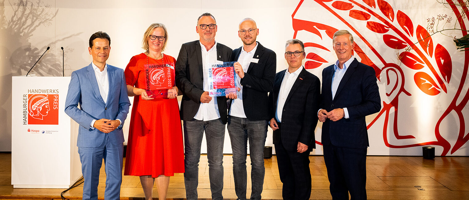 Hamburger Handwerkspreis 2022 Hamburger Handwerkspreis 2022 für ElbHandWerk Sanitär und Heizung GmbH und Bäckermeisterin Sabine Möller