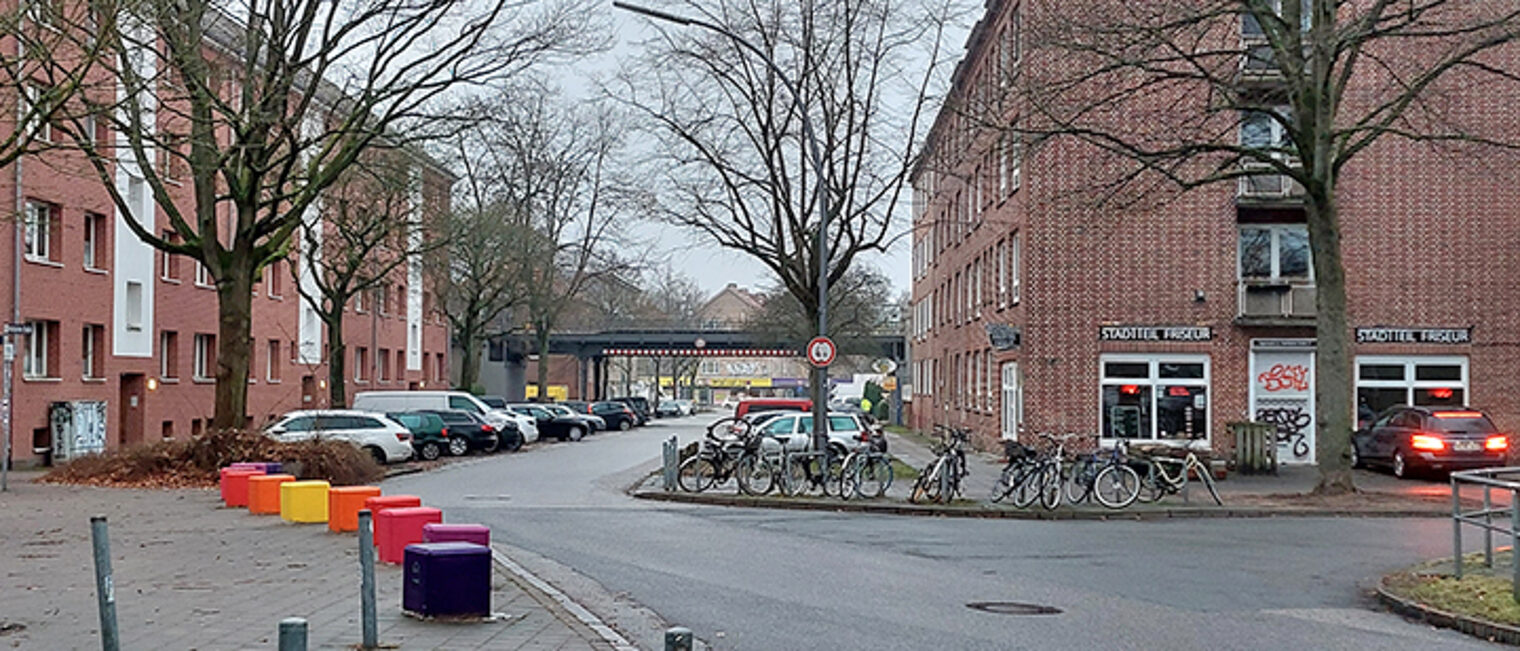 Kreuzung im Wohngebiet in Barmbek-Süd Kreuzung im Wohngebiet in Barmbek-Süd