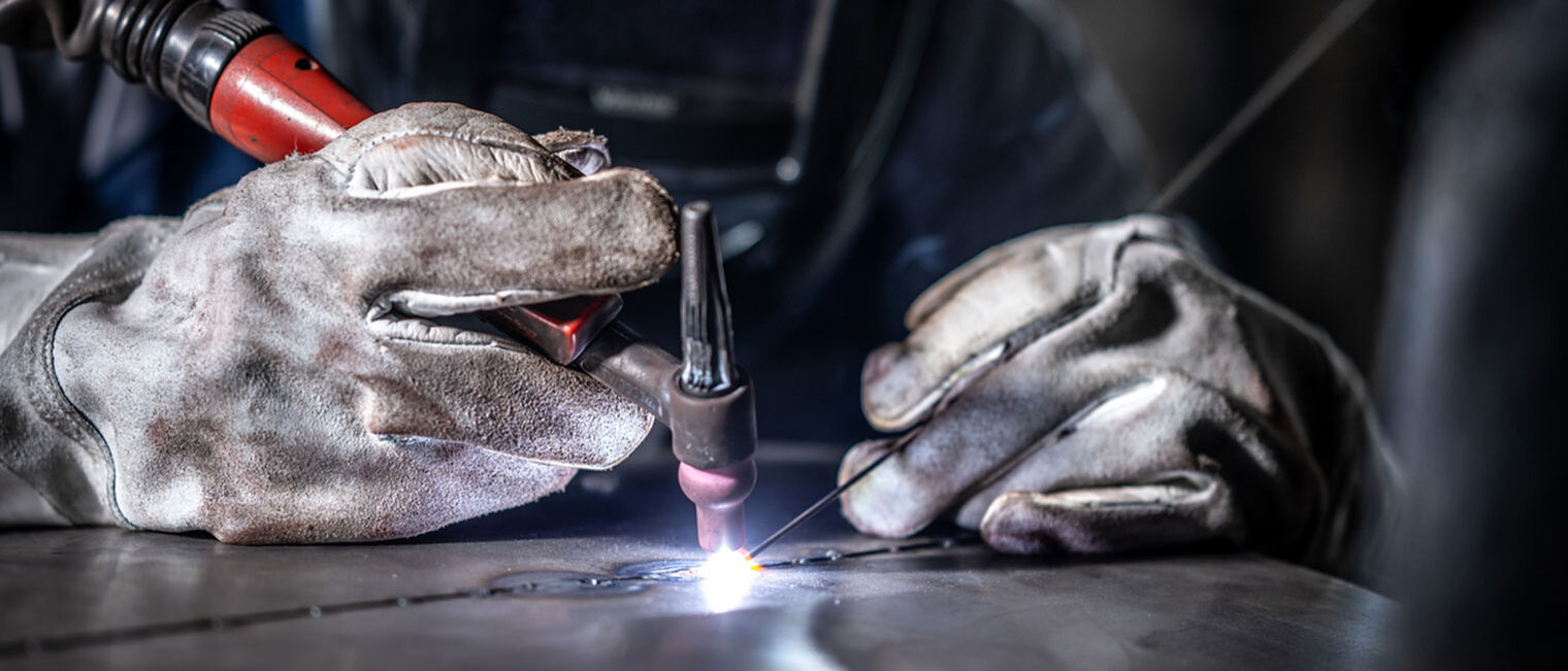 Ausbildungsberufe im Handwerk von A-Z: Oberflächenbeschichter*in Ausbildungsberufe im Handwerk von A-Z: Oberflächenbeschichter*in