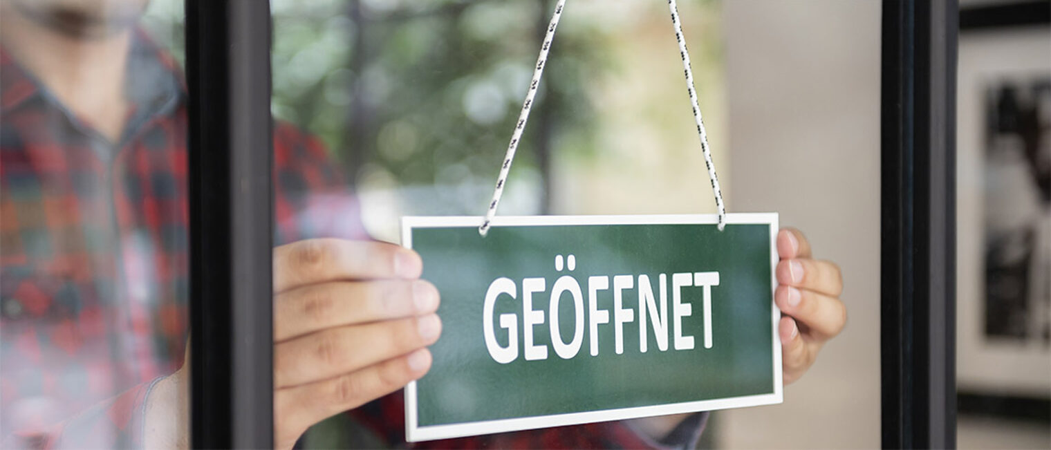 Laden geöffnet Schild