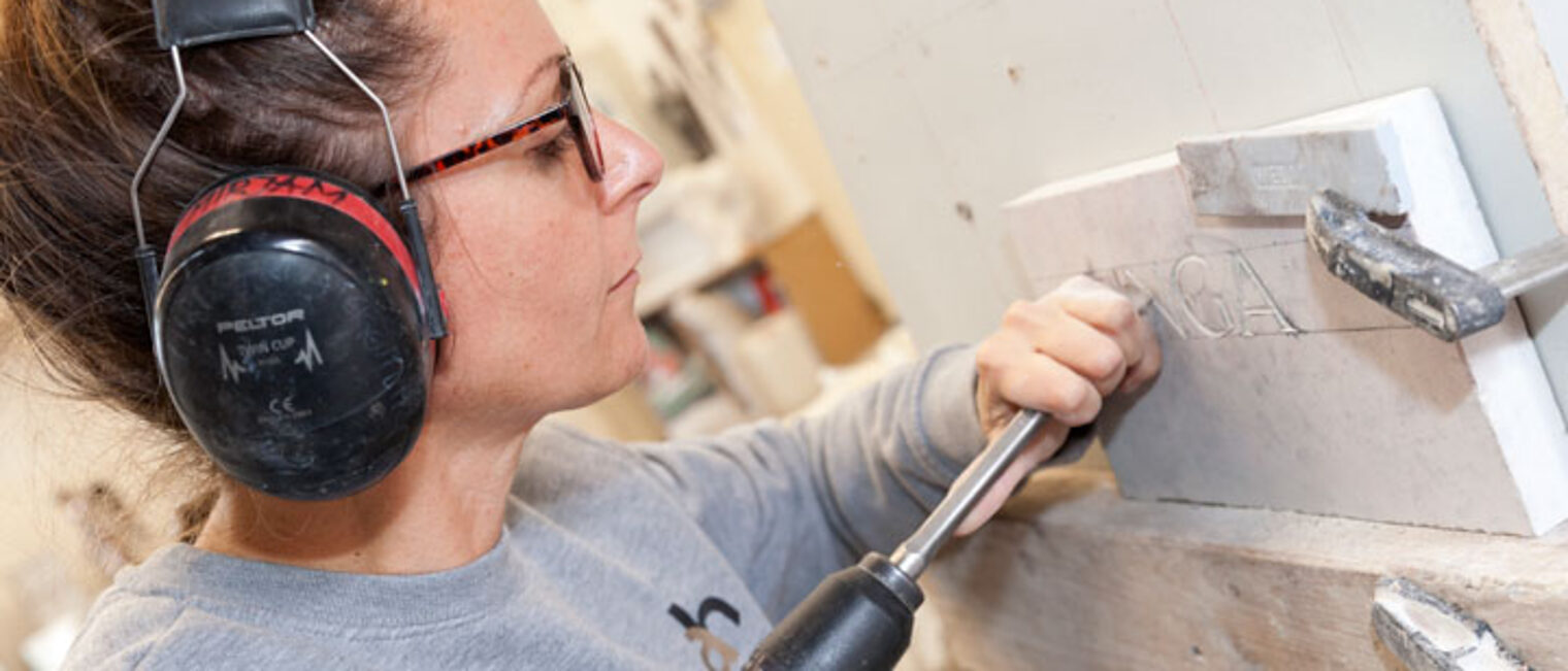 Steinmetzin Handwerkerin